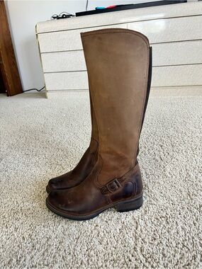 Overland Distressed Brown Leather Tall Riding Boots – Women’s EU 38 (US 7.5)